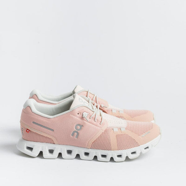 ON - Women's Collection