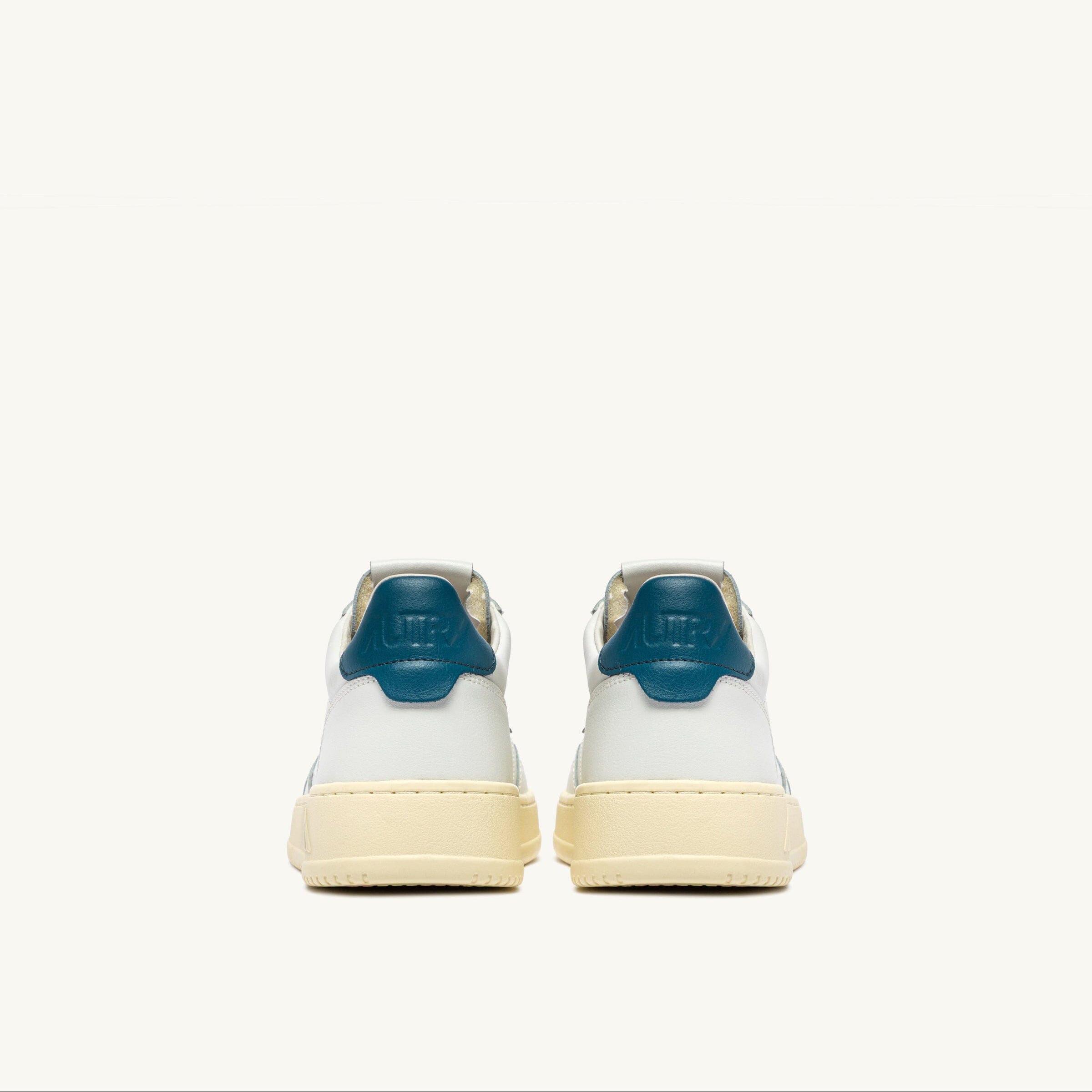 AUTRY - AULM LL29 - Sneakers MEDALIST - Bianco Blu Scarpe Uomo AUTRY - Collezione uomo