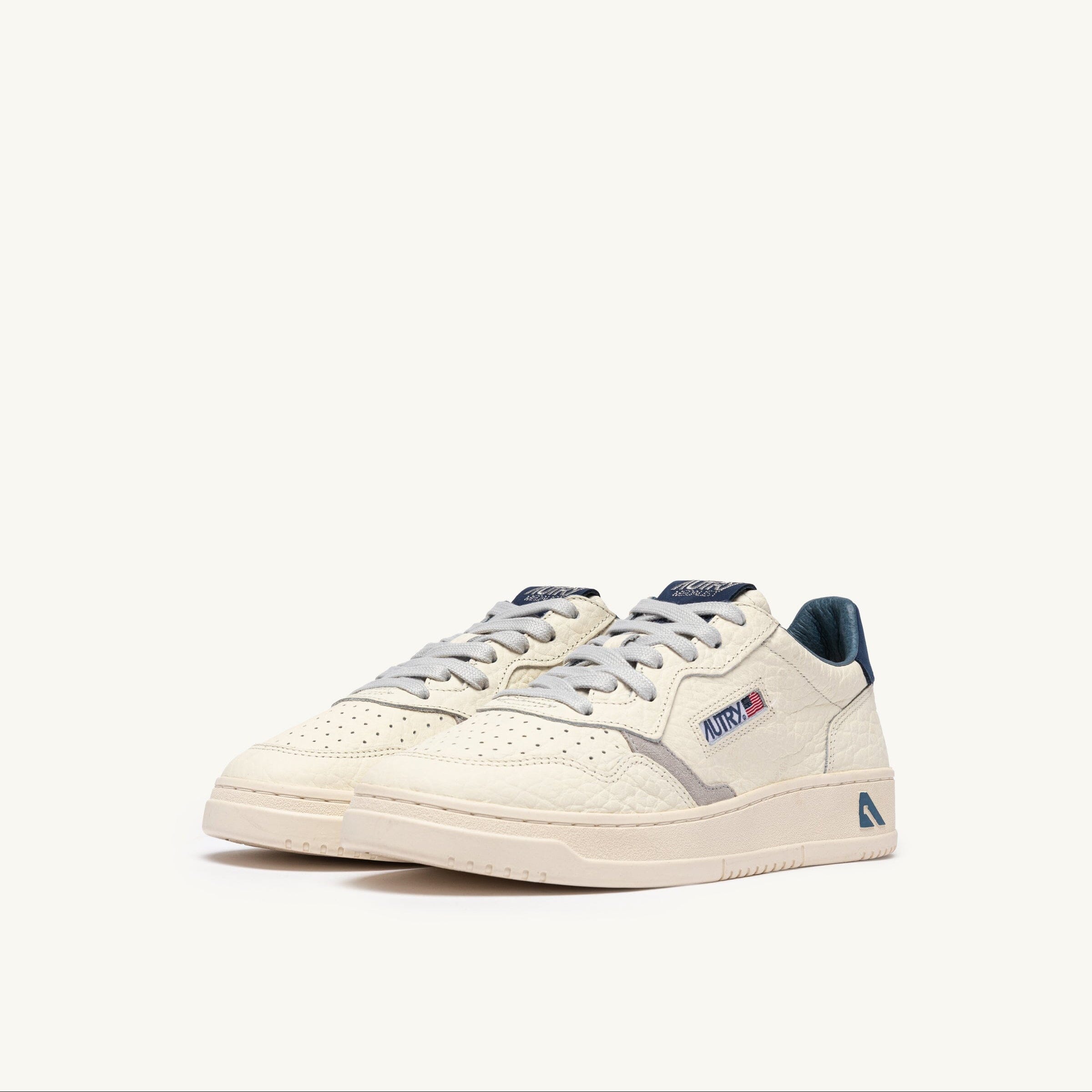 AUTRY - AULM NE20 - Sneakers MEDALIST - Bianco Blu Scarpe Uomo AUTRY - Collezione uomo