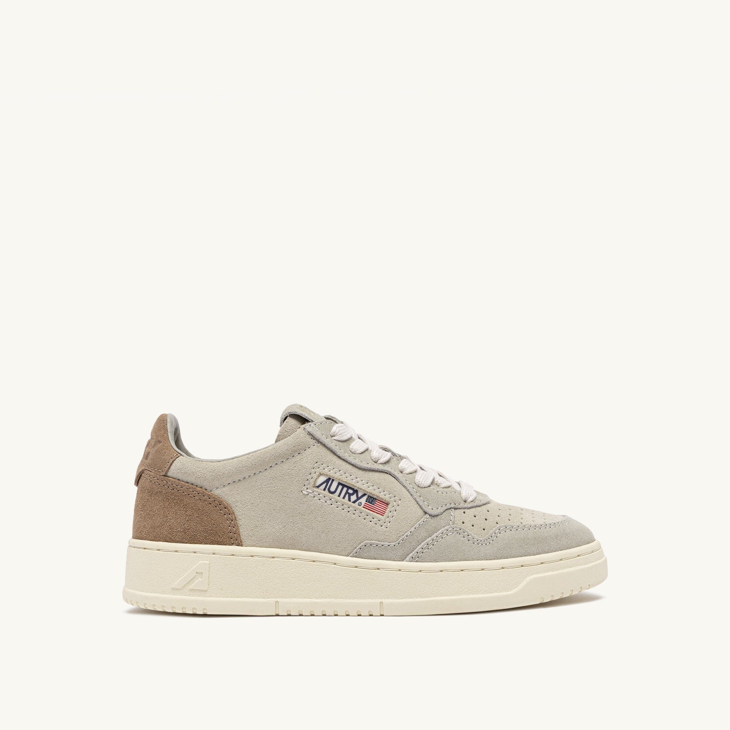 AUTRY - AULM TS37 - Sneakers MEDALIST - Cigar Papyrus pelican Scarpe Uomo AUTRY - Collezione uomo