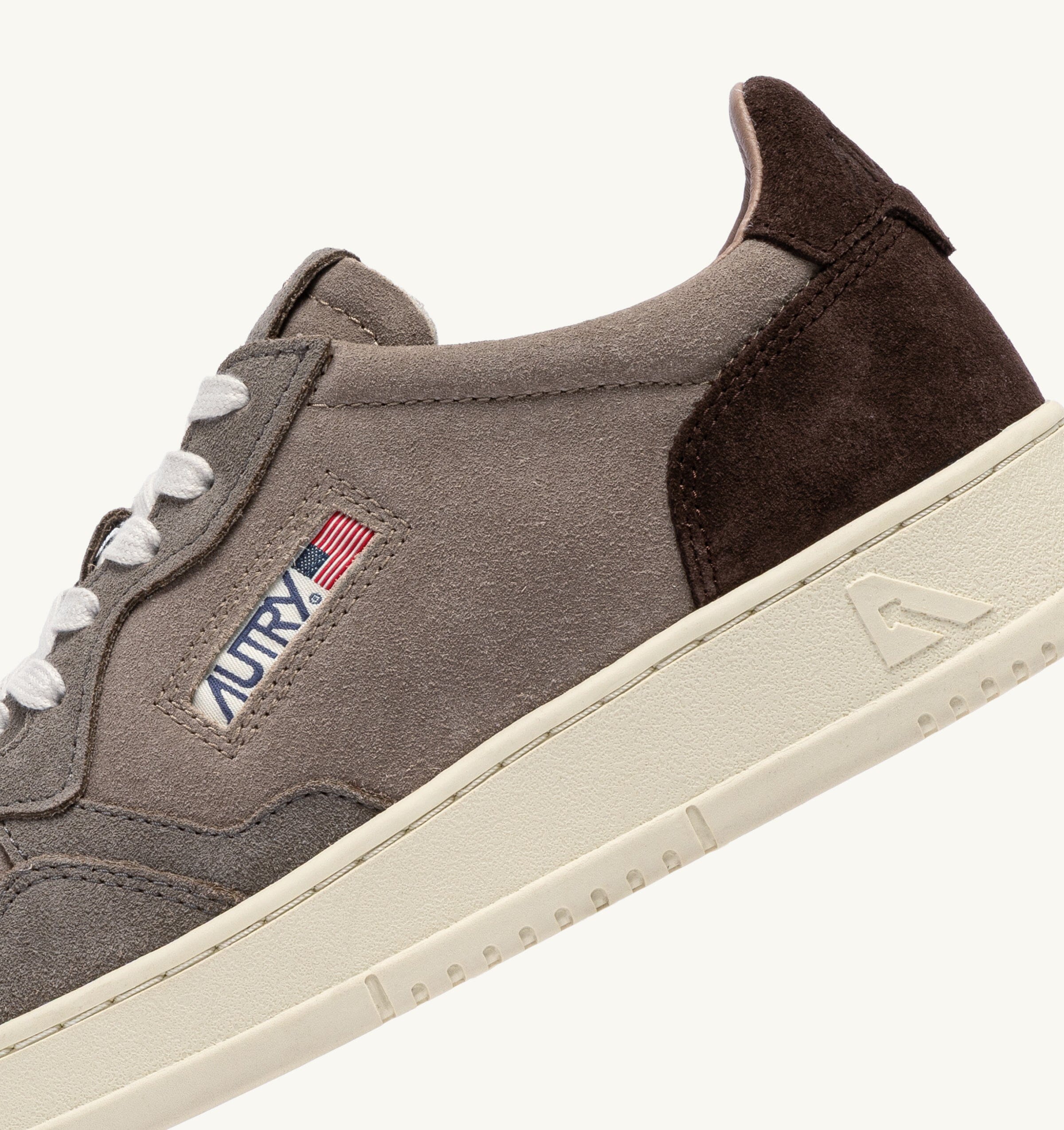 AUTRY - AULM TS41 - Sneakers MEDALIST - Cotto Taupe Scarpe Uomo AUTRY - Collezione uomo