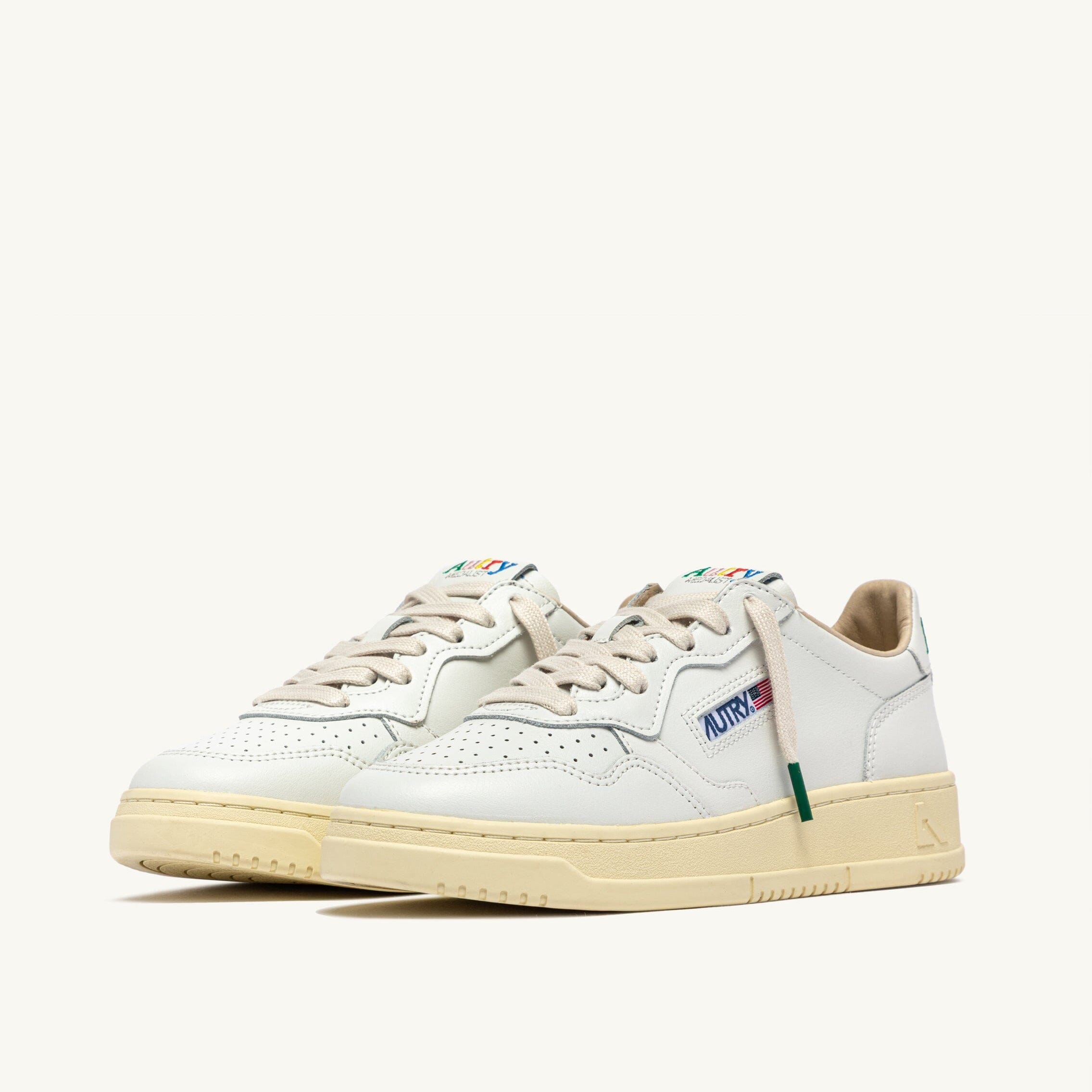AUTRY - AULW BG01 - Sneakers MEDALIST - Bianco Logo Scarpe Donna AUTRY - Collezione donna