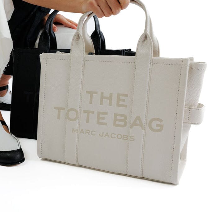 MARC JACOBS - H004L01PF21 - 140 The Leather Medium Tote Bag - Cotton Silver Borse Marc Jacobs