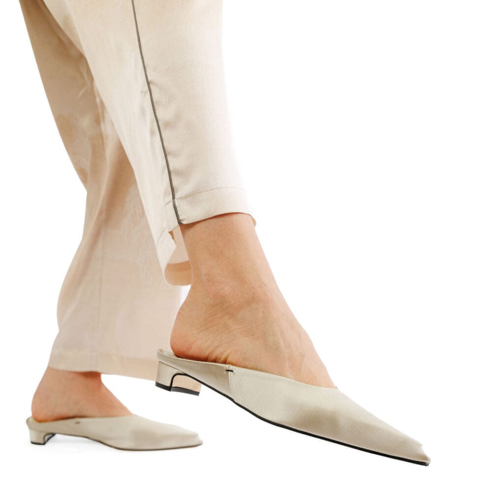 POEVE Mules OF52 Raso Champagne