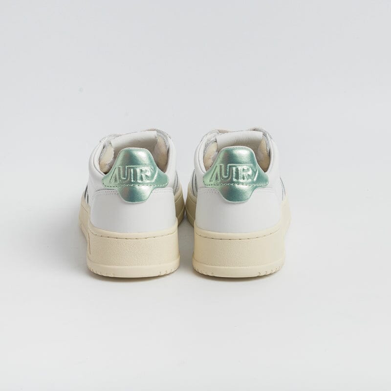 AUTRY LL62 - Sneakers LOW WOM ALL LEAT - Bianco metallizzato Verde Scarpe Donna AUTRY - Collezione donna 