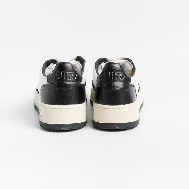 AUTRY - AULW WB01 -Sneakers LOW WOM LEAT - Bianco Nero Scarpe Donna AUTRY - Collezione donna
