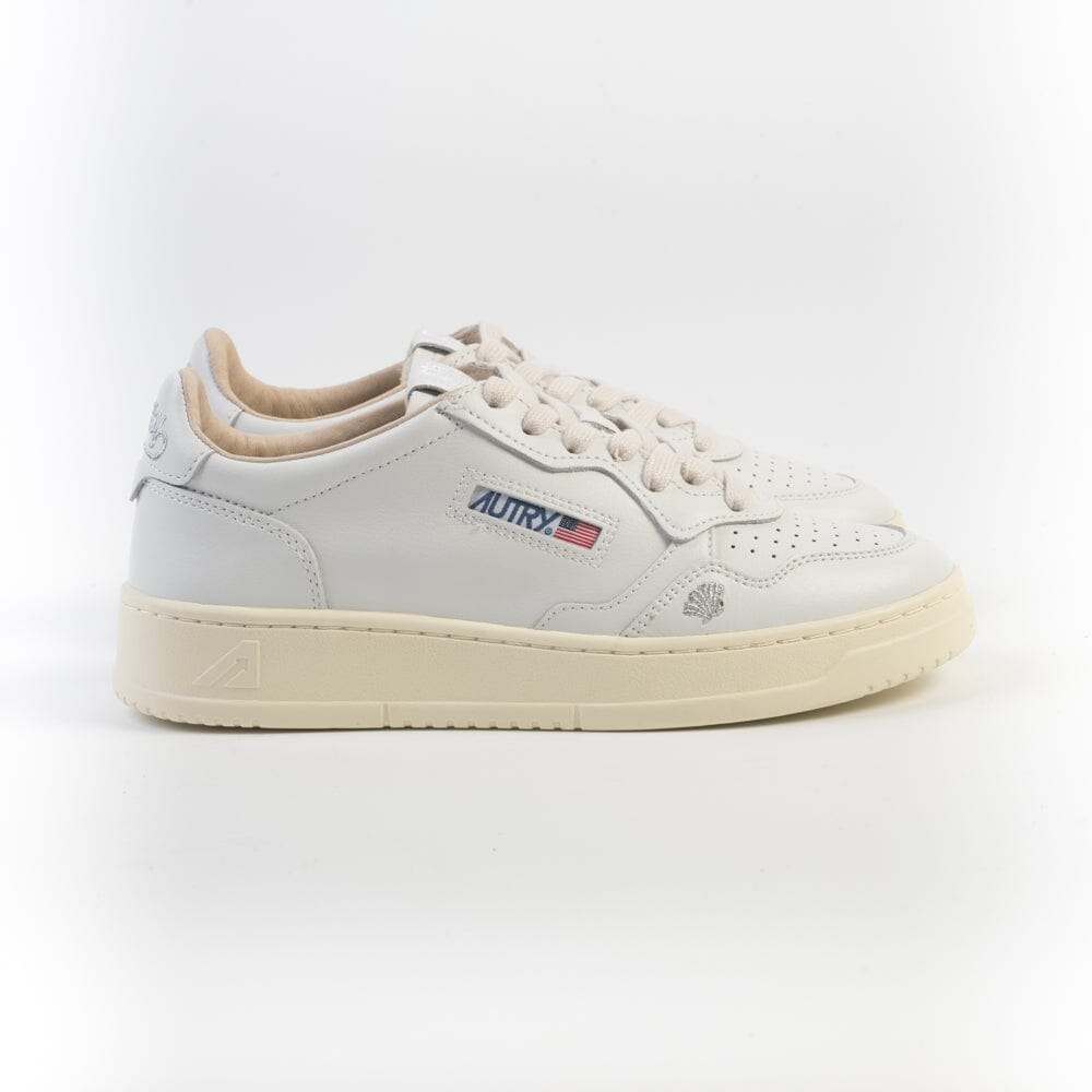 AUTRY - AULW HP02 - Sneakers LOW WOM LEA WHITE SILVER - Bianco silver Scarpe Donna AUTRY - Collezione donna
