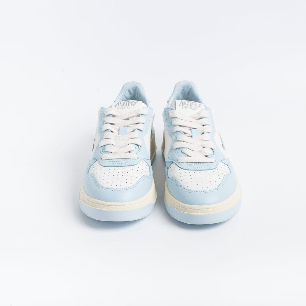AUTRY - AULW WB40 -Sneakers LOW WOM LEAT - Bianco / Sky Blue Scarpe Donna AUTRY - Collezione donna 