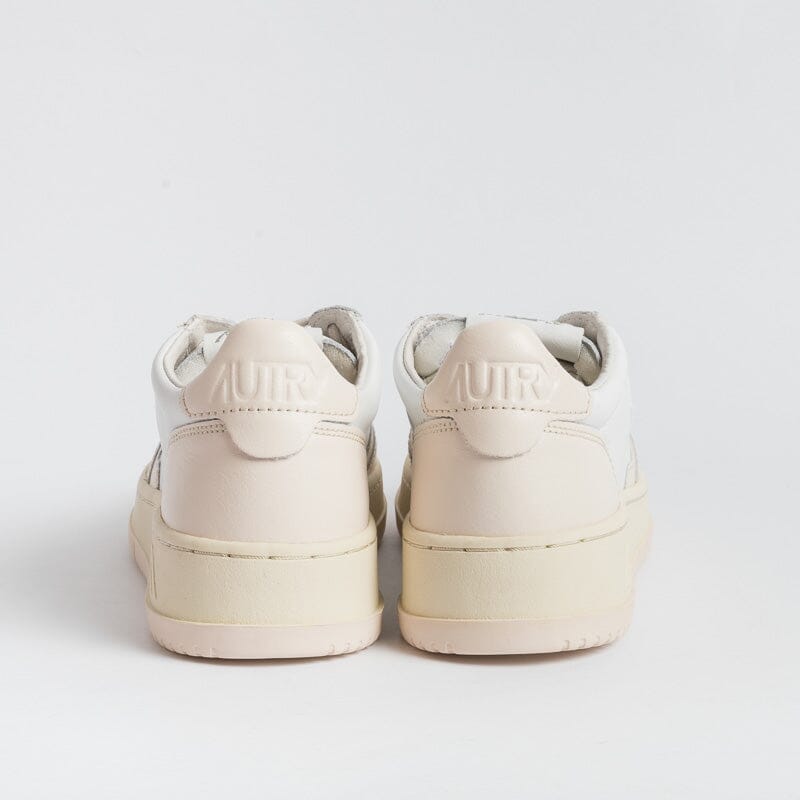 AUTRY - AULW WB28 - Sneakers LOW WOM LEAT - Bianco Rosa Chiaro Scarpe Donna AUTRY - Collezione donna
