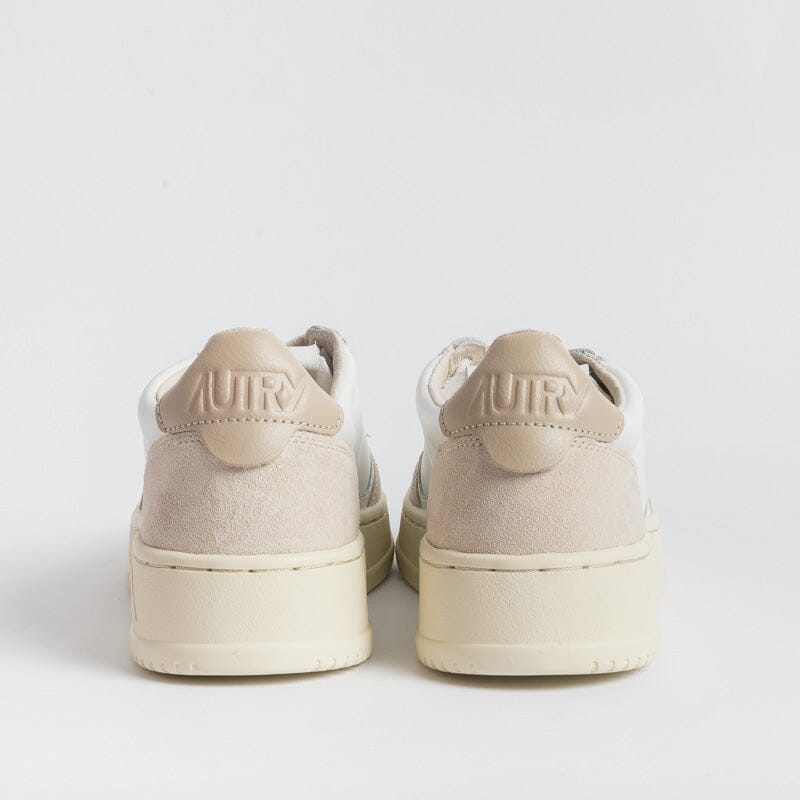 AUTRY - AULW LS58 - Sneakers LOW WOM LEAT - Bianco Beige Pepper Scarpe Donna AUTRY - Collezione donna