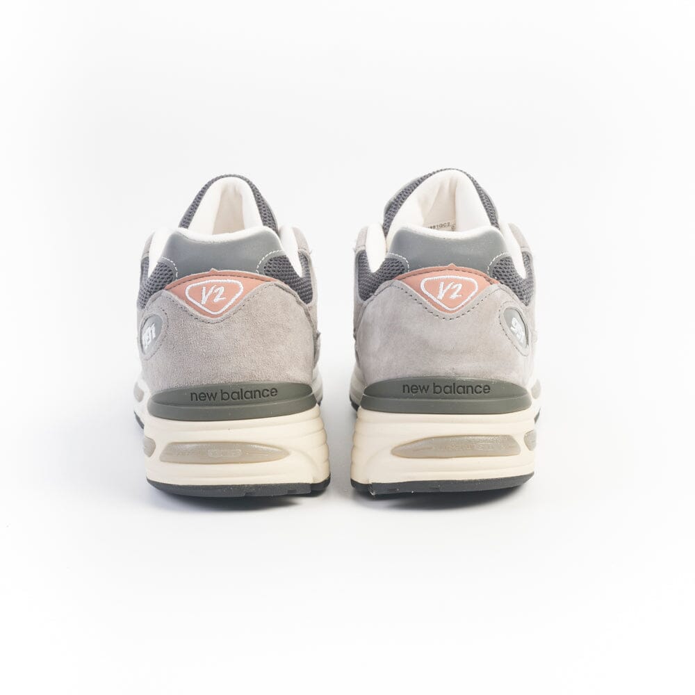 NEW BALANCE - Sneakers - U991GC2 V2 - Grigio Scarpe Donna NEW BALANCE - Collezione Donna