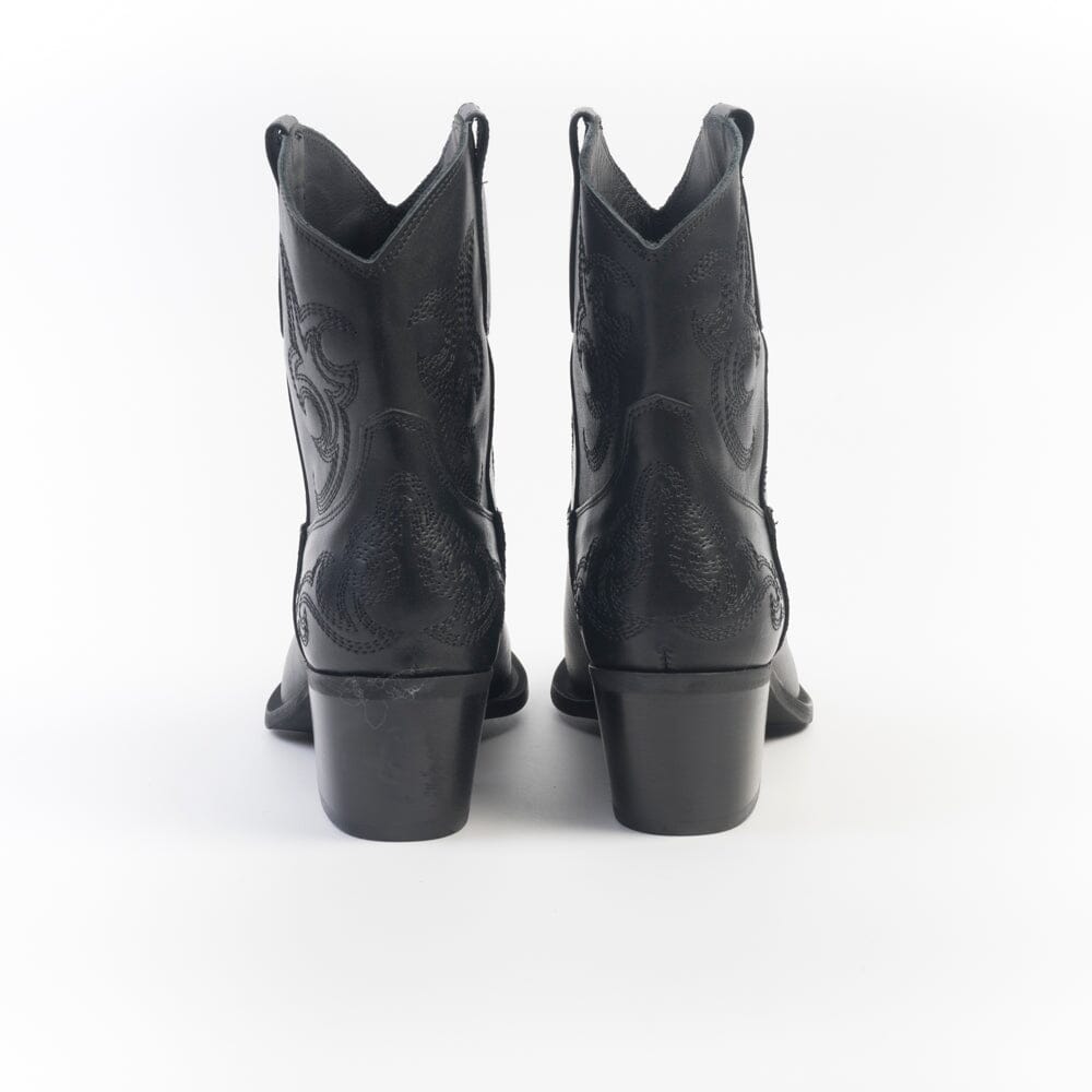 CAPPELLETTOSHOP - Stivaletto Texano - 6061 - Pelle nero Scarpe Donna CAPPELLETTO 1948