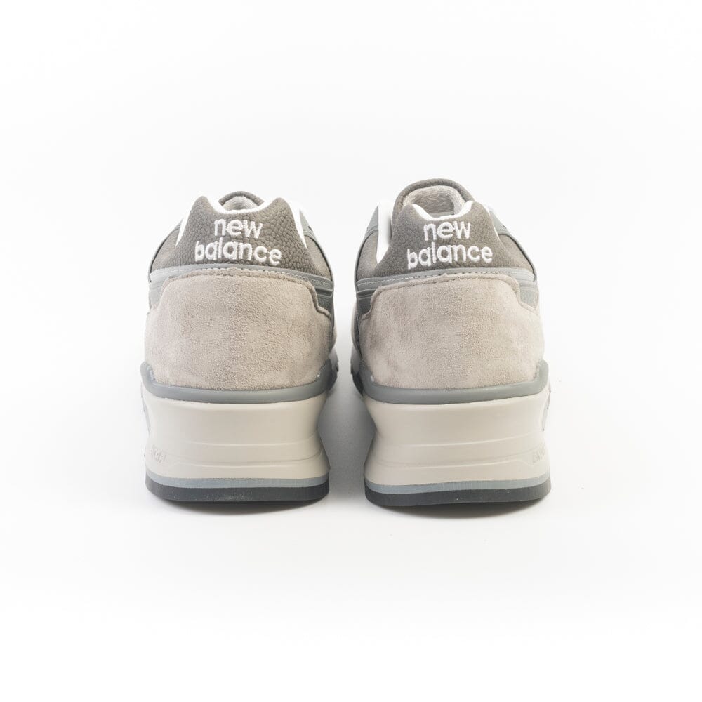 NEW BALANCE - Sneakers U997GY - Grigio Scarpe Uomo NEW BALANCE - Collezione Uomo
