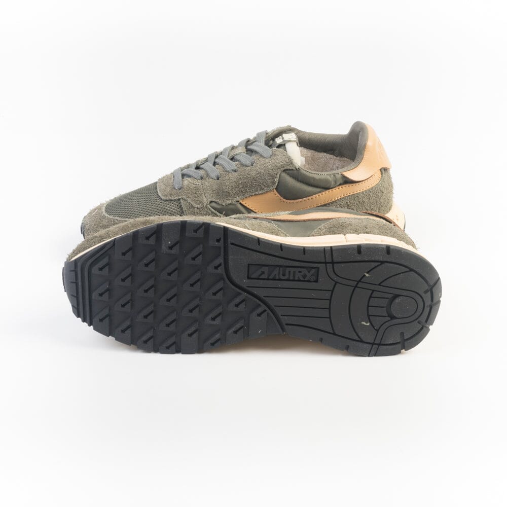 AUTRY Sneakers WWLM UT44 - Autry REELWIND - Khaki Scarpe Uomo AUTRY - Collezione uomo