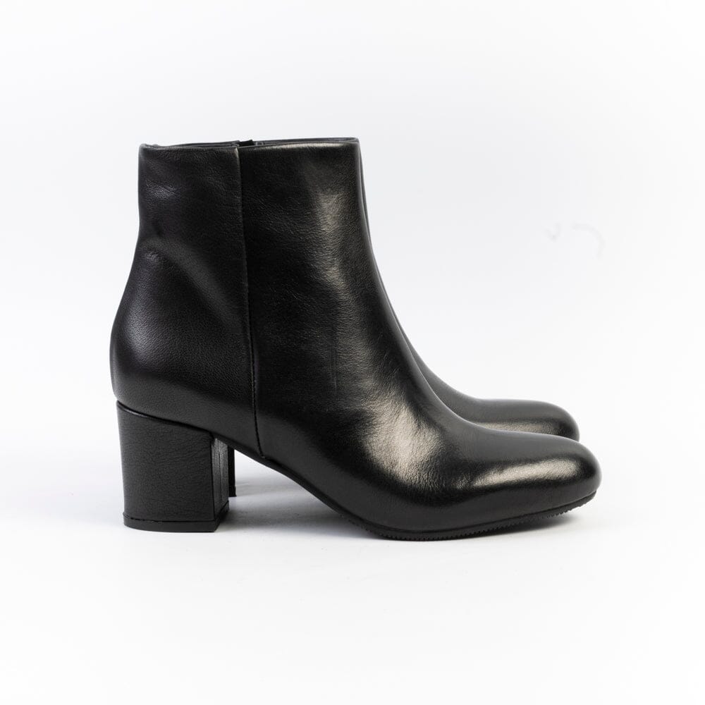 CAPPELLETTOSHOP - Stivaletto 501 - Pelle Nero Scarpe Donna CAPPELLETTO 1948