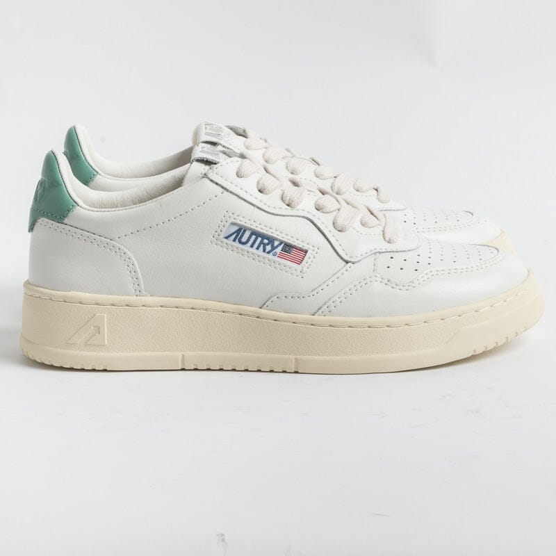 AUTRY - AULW LL56 - Sneakers LOW WOM ALL LEAT - Bianco Verde Malachite Scarpe Donna AUTRY - Collezione donna 