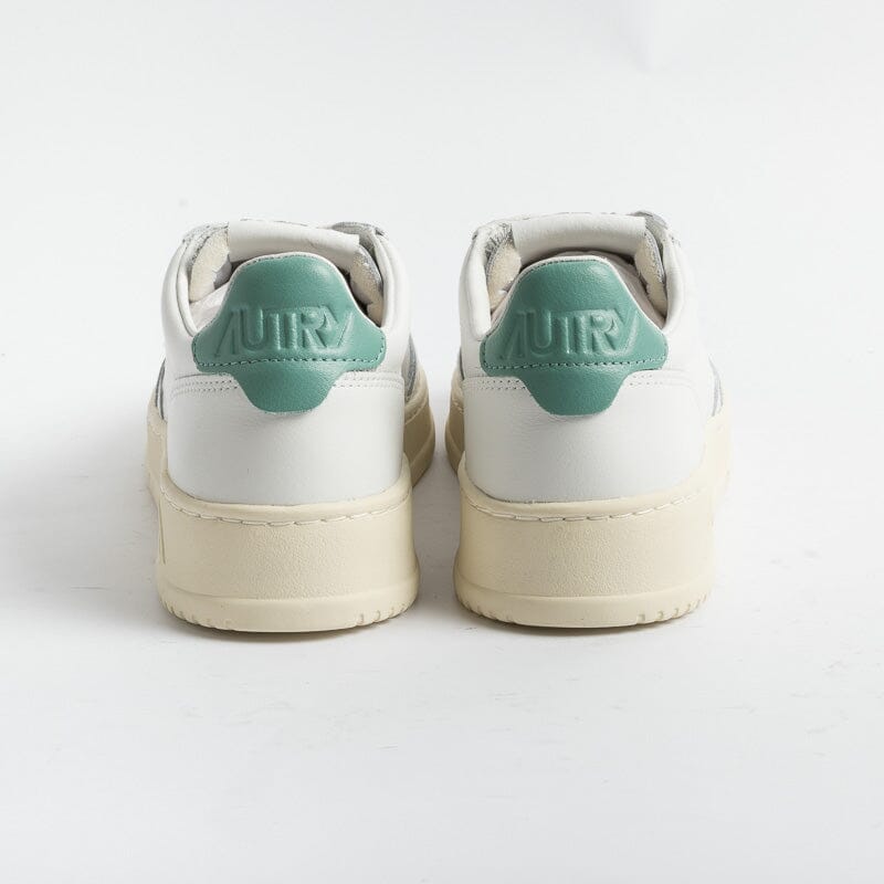 AUTRY - AULW LL56 - Sneakers LOW WOM ALL LEAT - Bianco Verde Malachite Scarpe Donna AUTRY - Collezione donna 