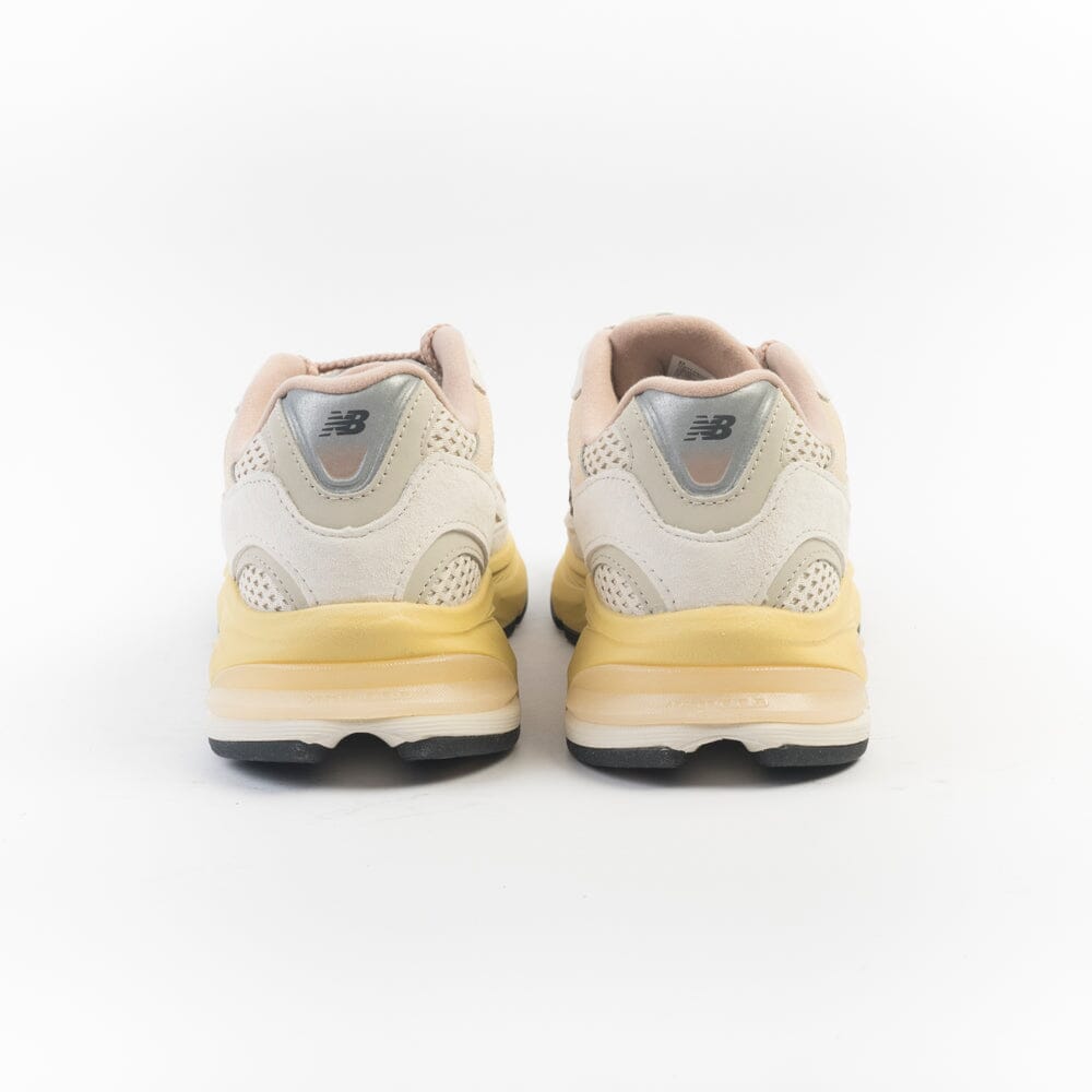 NEW BALANCE - Sneakers U2010SGR - Avorio Rosa Scarpe Donna NEW BALANCE - Collezione Donna