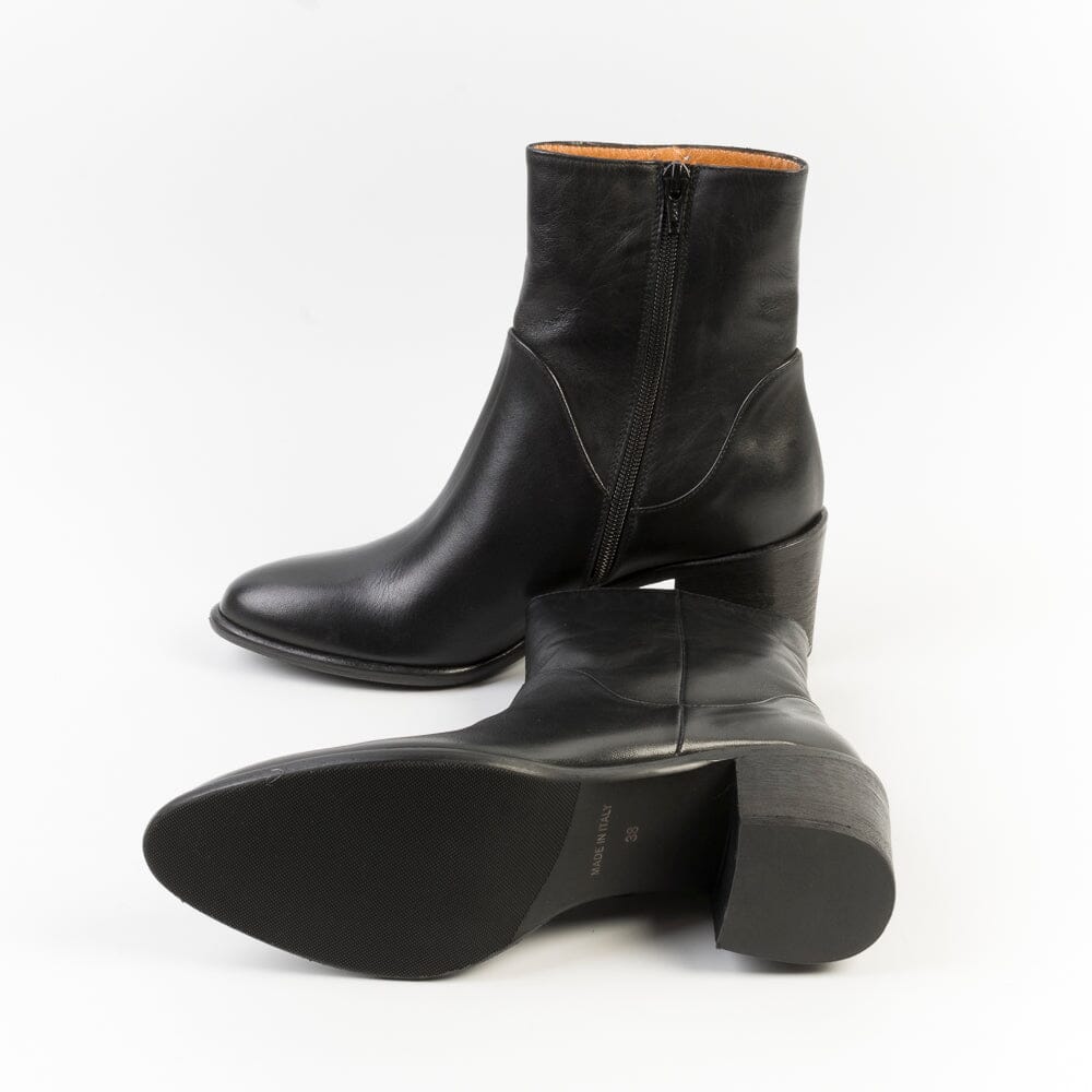 CAPPELLETTOSHOP - Stivaletto Texano 1950 - Nero Scarpe Donna CAPPELLETTO 1948