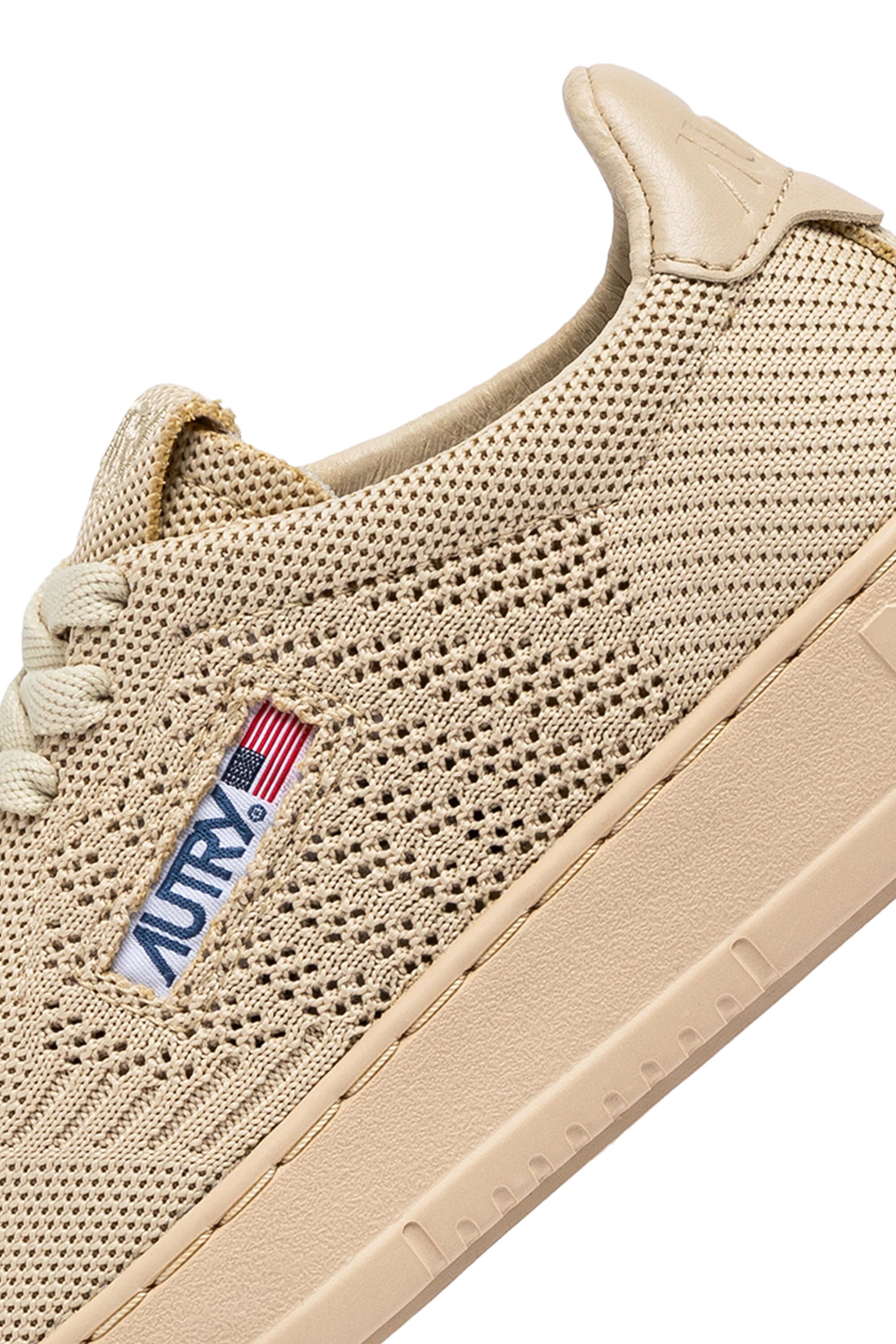 AUTRY - EKLW KN11 -Sneakers LOW WOM KNIT - Tessuto Creme Brule Beige Scarpe Donna AUTRY - Collezione donna