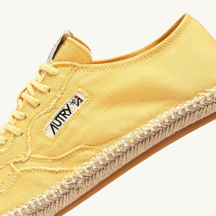 AUTRY - ESLW CV03 - ESPADRILLAS Sneakers LOW WOM PASTYELLOW Scarpe Donna AUTRY - Collezione donna