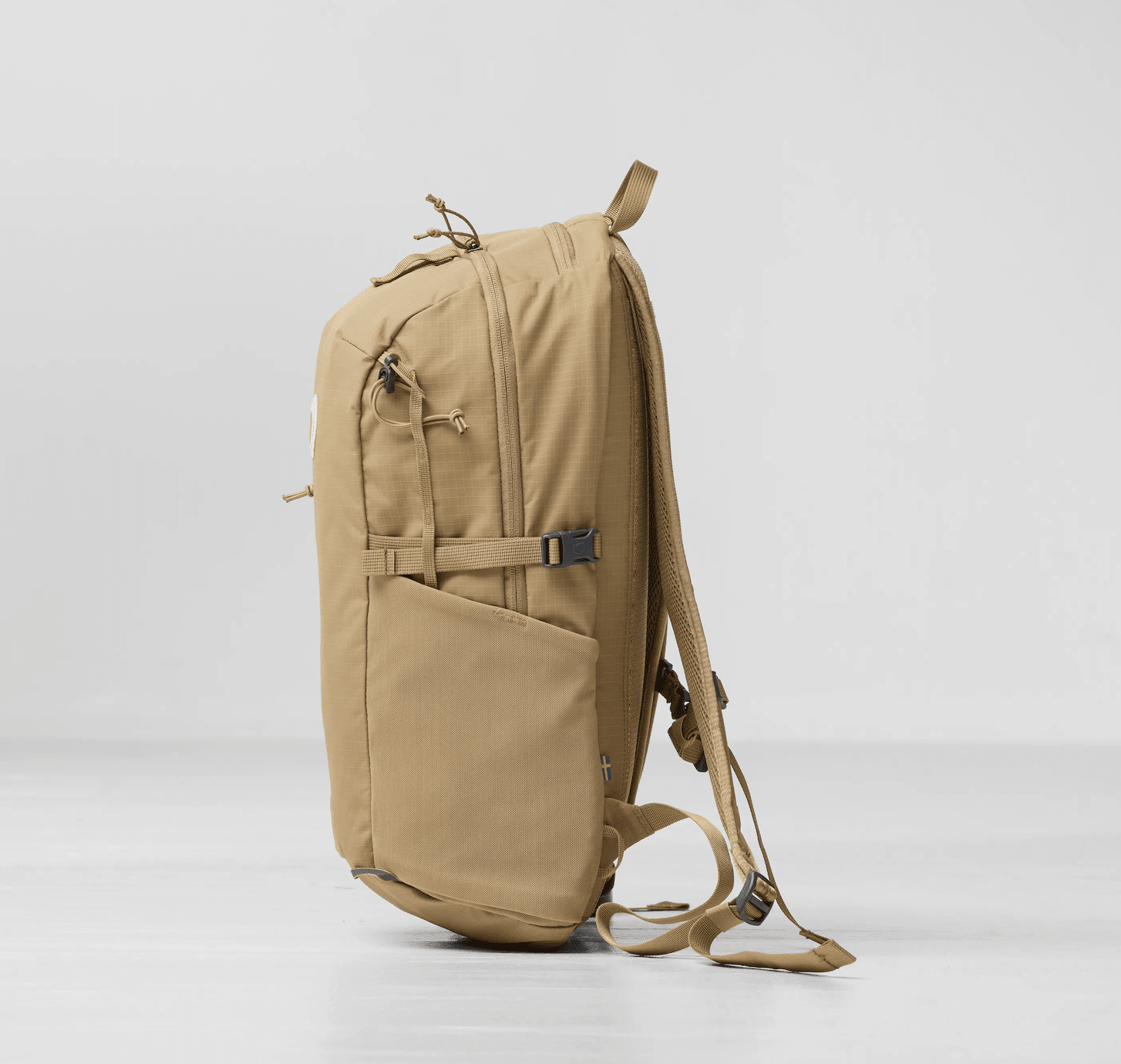 FJÄLLRÄVEN - Abisko Softpack 16 F23200307 - Clay Zaino Fjallraven