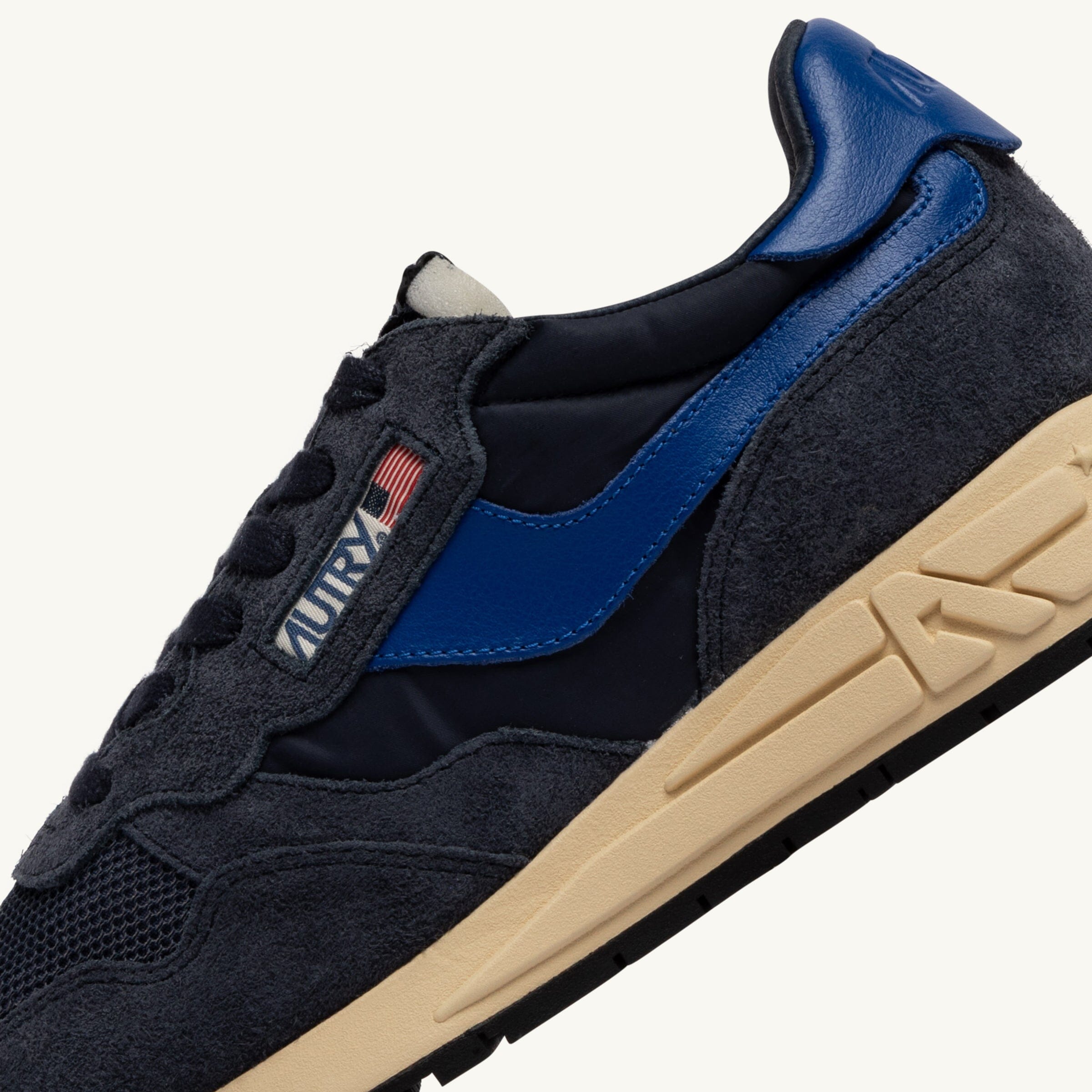 AUTRY - WWLM UT59 - Sneakers REELWIND - Blu Scarpe Uomo AUTRY - Collezione uomo