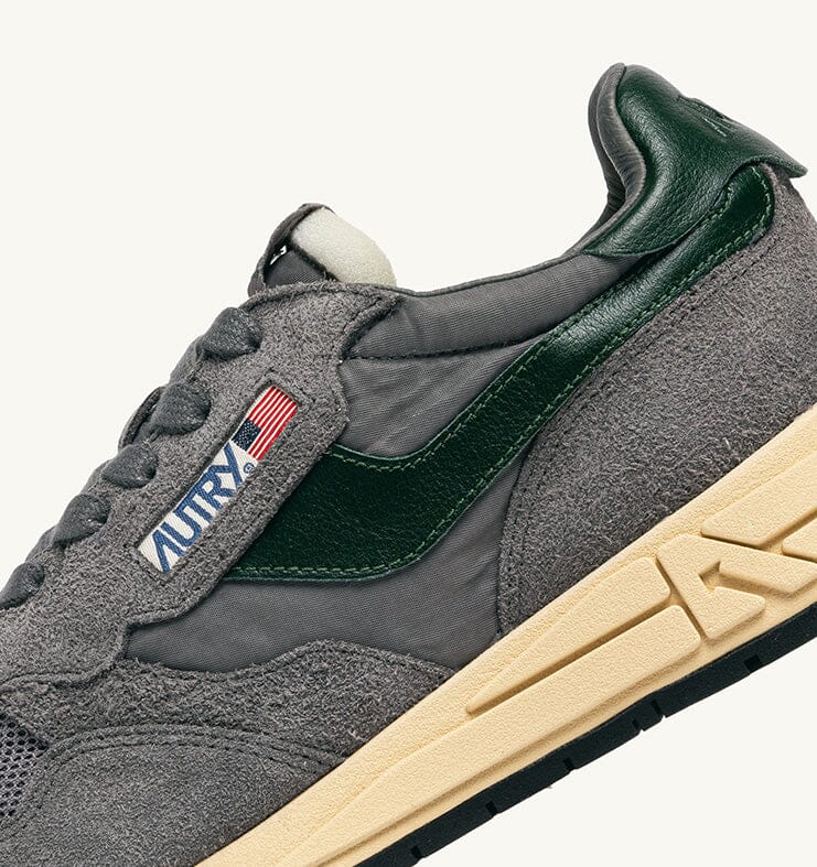 AUTRY Sneakers WWLM UT20 - Autry REELWIND - Grigio verde Scarpe Uomo AUTRY - Collezione uomo