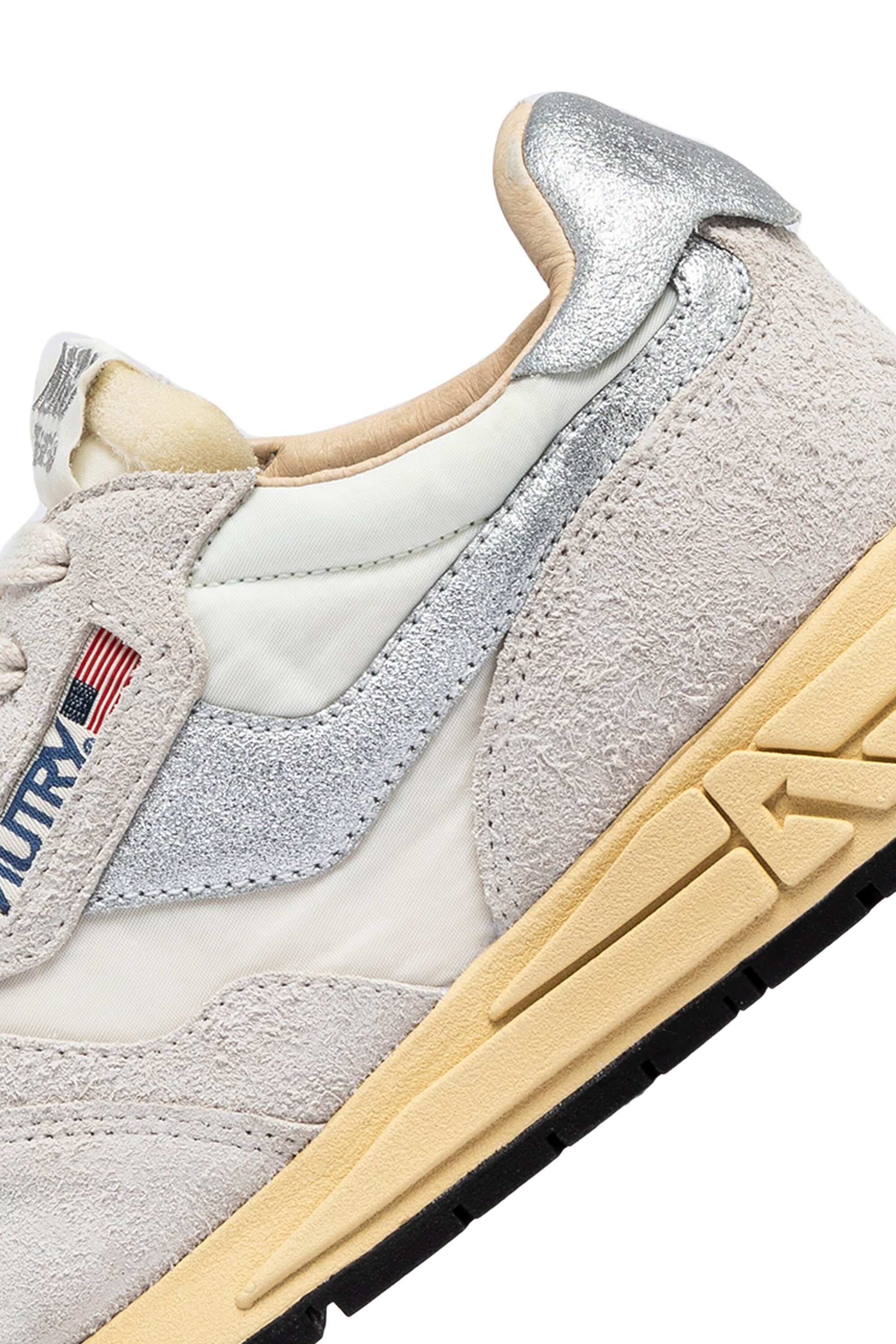 AUTRY - WWLW MU01 -Sneakers REELWIND - Bianco Argento Scarpe Donna AUTRY - Collezione donna