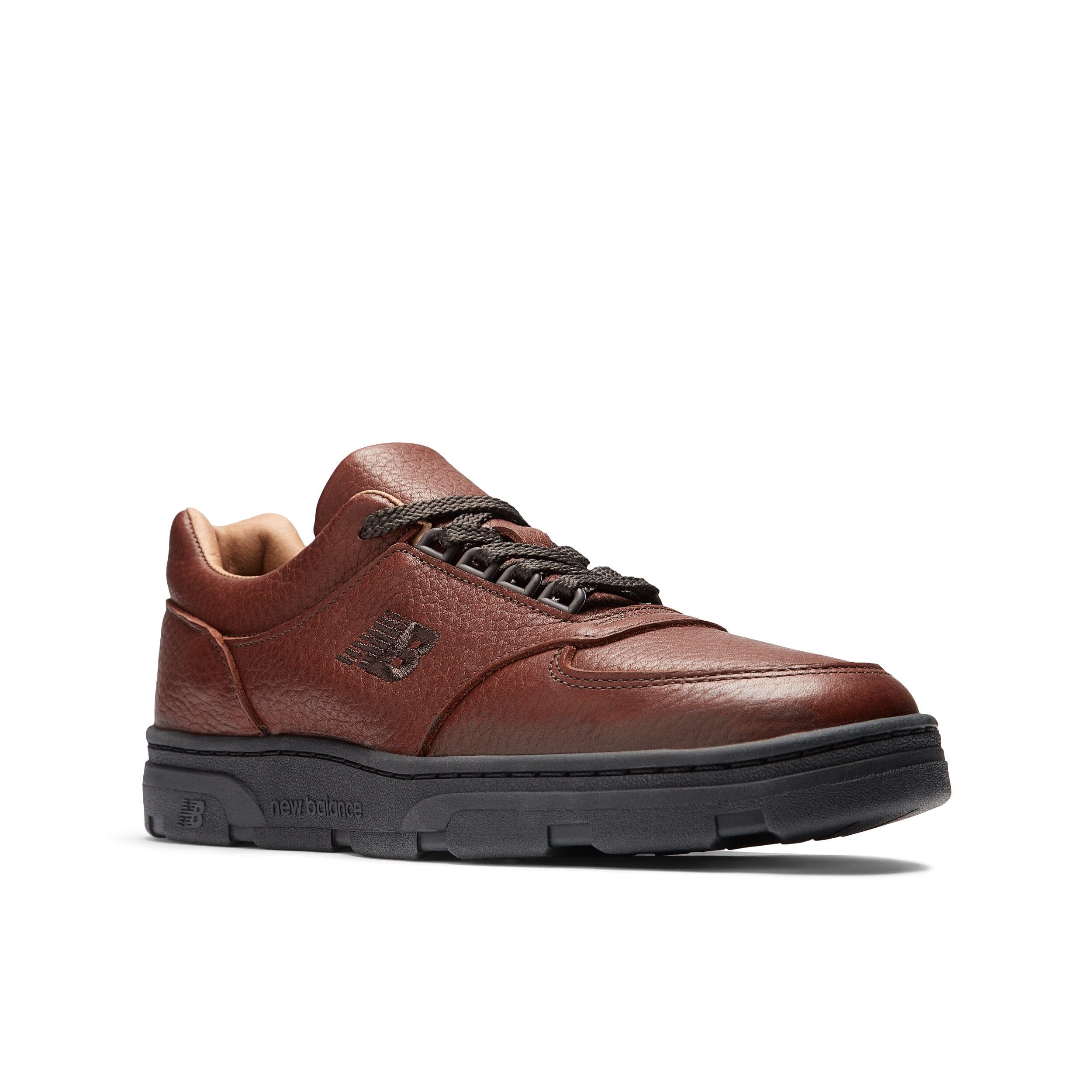 NEW BALANCE - Sneakers UADWRN - Marrone