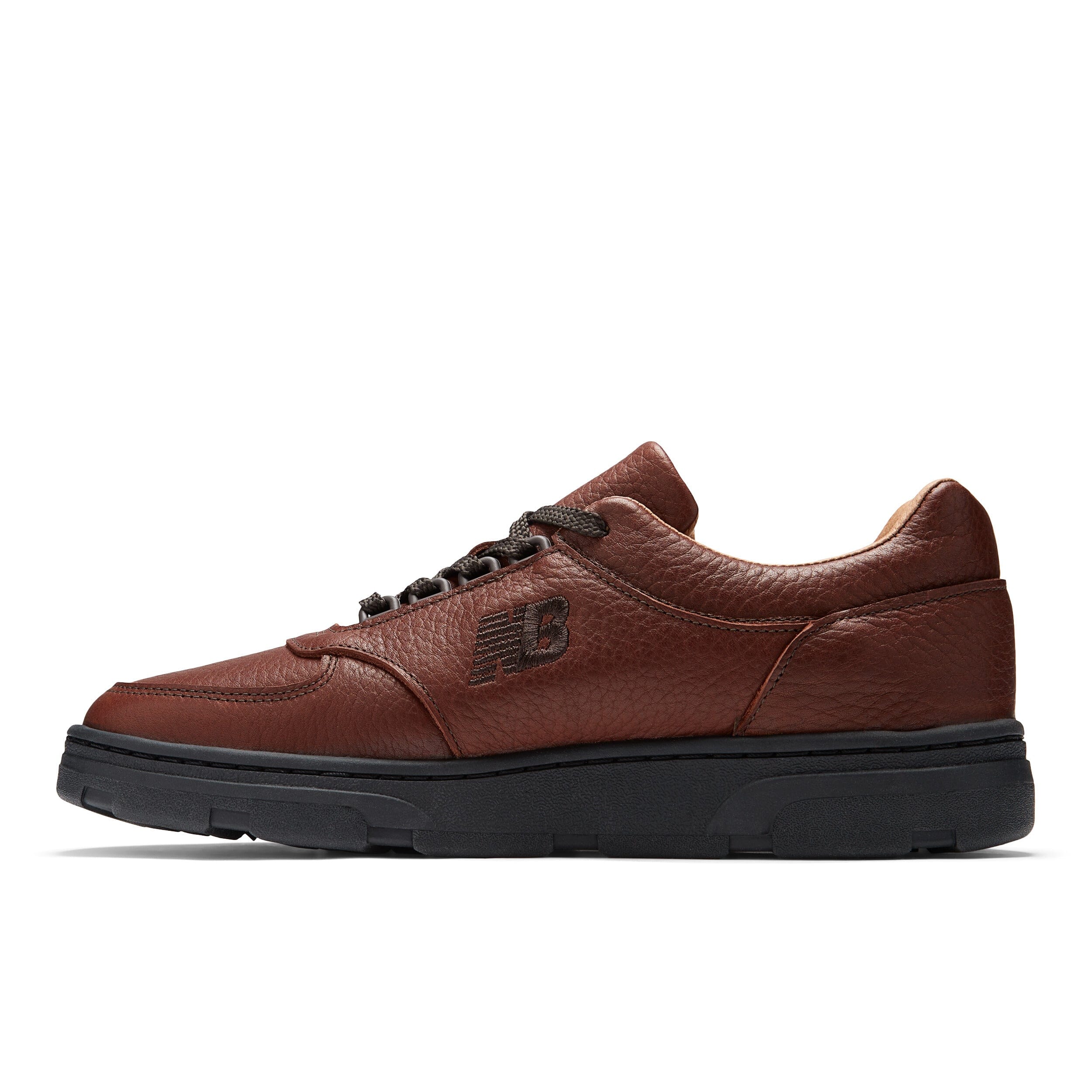 NEW BALANCE - Sneakers UADWRN - Marrone