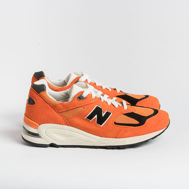 NEW BALANCE - Limited Edition Teddy Santis M990AI2 -Arancione Nero Scarpe Uomo NEW BALANCE - Collezione Uomo