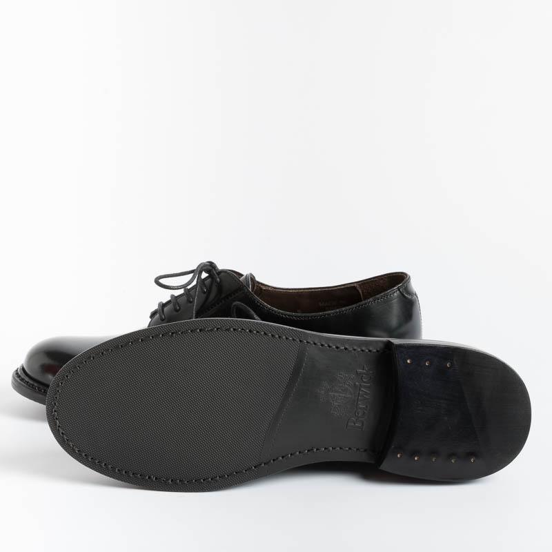 BERWICK 1707 - Laced Shoe 184 - Black Women's Shoes BERWICK 1707 - Women's Collection