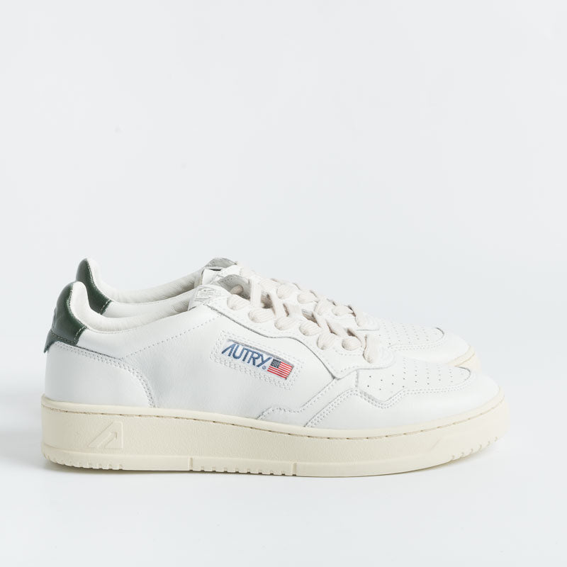 AUTRY AULM LL47 - LOW MAN ALL LEAT - Bianco/ Verde Scarpe Uomo AUTRY - Collezione uomo