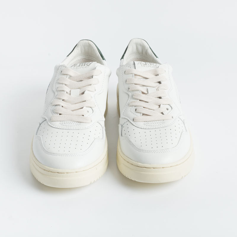 AUTRY AULM LL47 - LOW MAN ALL LEAT - Bianco/ Verde Scarpe Uomo AUTRY - Collezione uomo