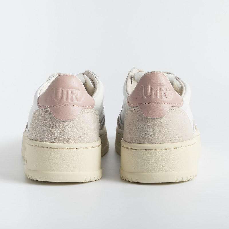 AUTRY LS37- LOW WOM LEAT / SUEDE - White / Powder Woman Shoes AUTRY - Women's collection