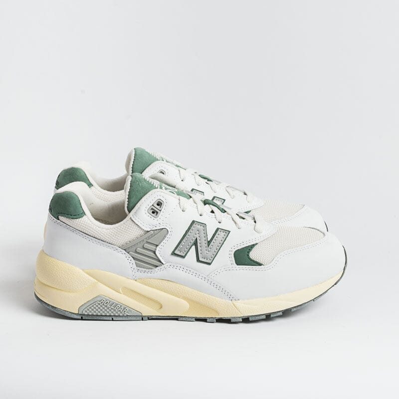 NEW BALANCE - Sneakers - MT580RCA - White Green Man Shoes NEW BALANCE - Man Collection