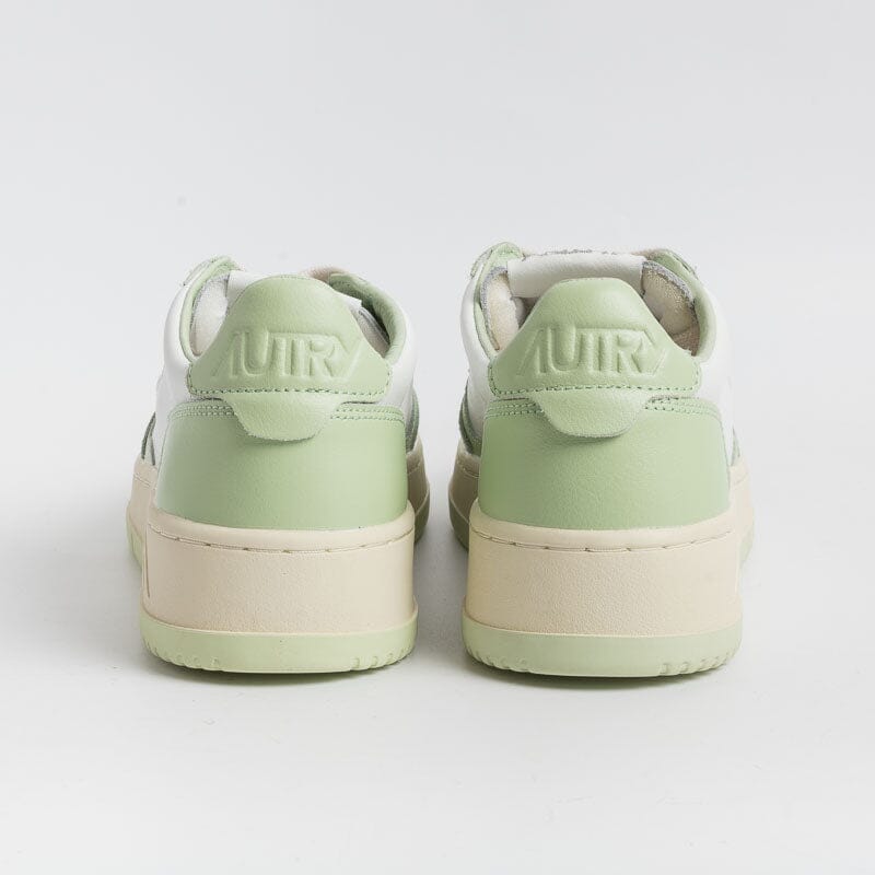 AUTRY - AULW WB24 -Sneakers LOW WOM LEAT - Bianco / Verde Scarpe Donna AUTRY - Collezione donna