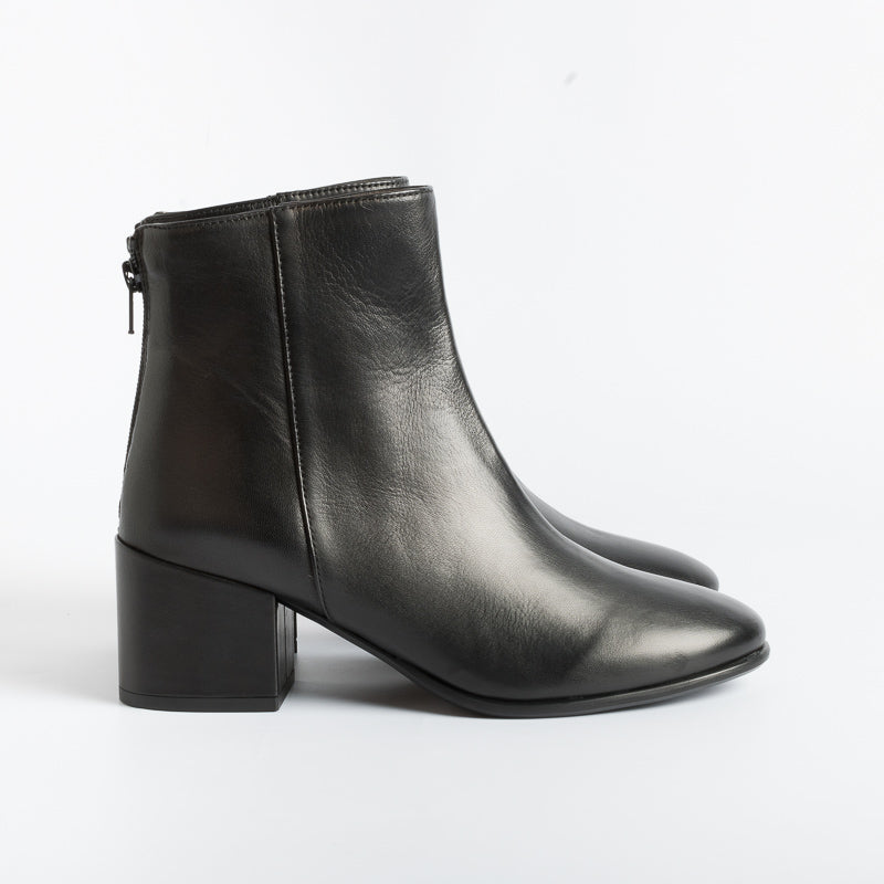 CappellettoShop - Stivaletto - Vietri - S6517 - Pelle Nera Scarpe Donna CAPPELLETTO 1948