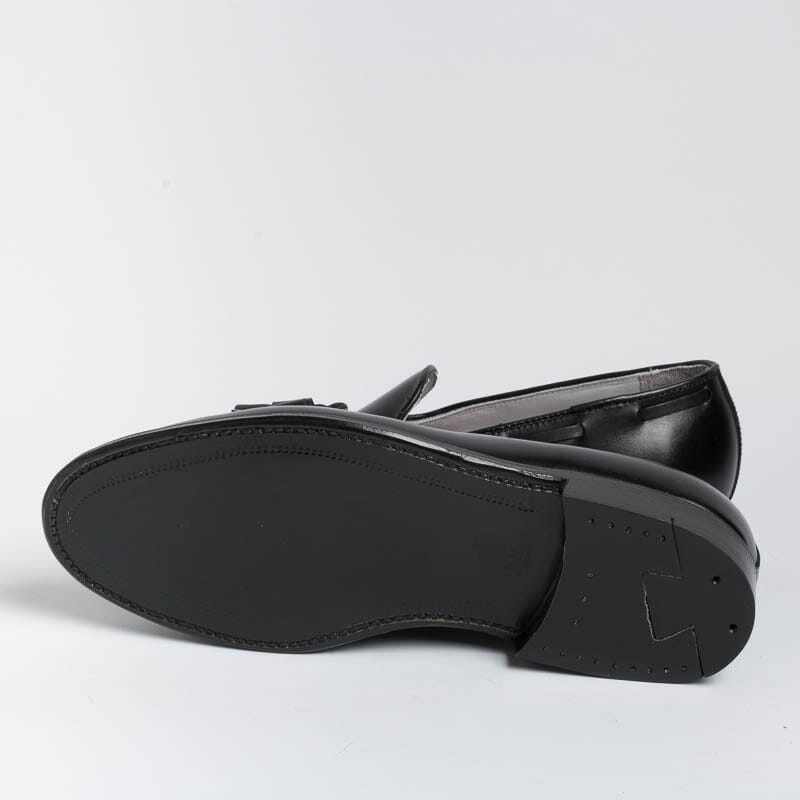 ALDEN - 660 Tassel Moccasin - Black Calf Men's Shoes Alden
