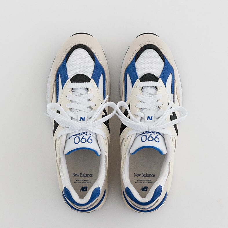 NEW BALANCE - Limited Edition Teddy Santis M990WB2 - Bianco Scarpe Uomo NEW BALANCE - Collezione Uomo
