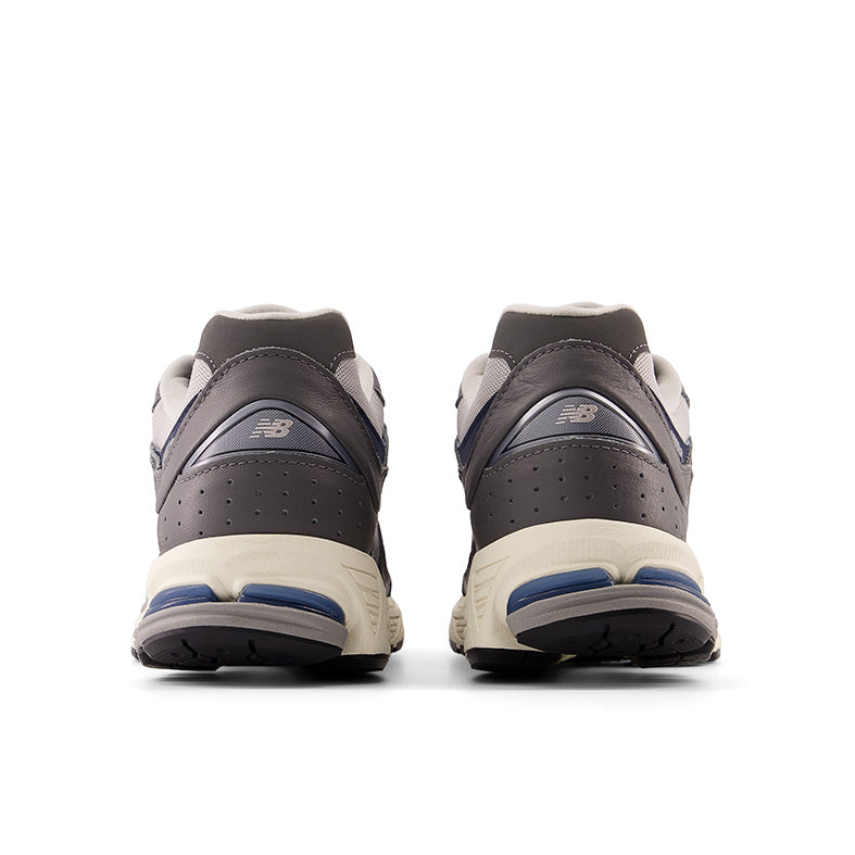 NEW BALANCE - Sneakers M2002RHP - Grigio Scarpe Uomo NEW BALANCE - Collezione Uomo