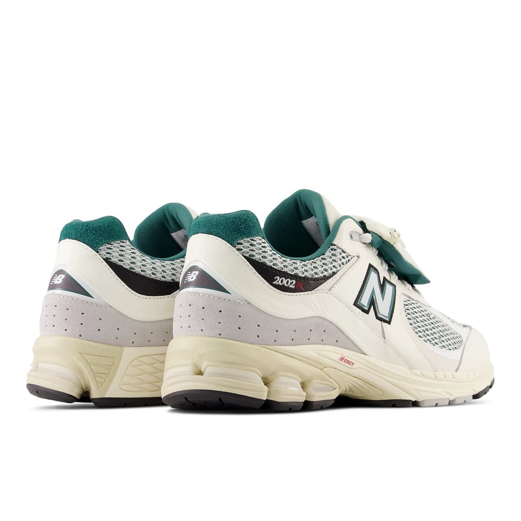 NEW BALANCE - Sneakers M2002RVD - Bianco Verde Scarpe Uomo NEW BALANCE - Collezione Uomo