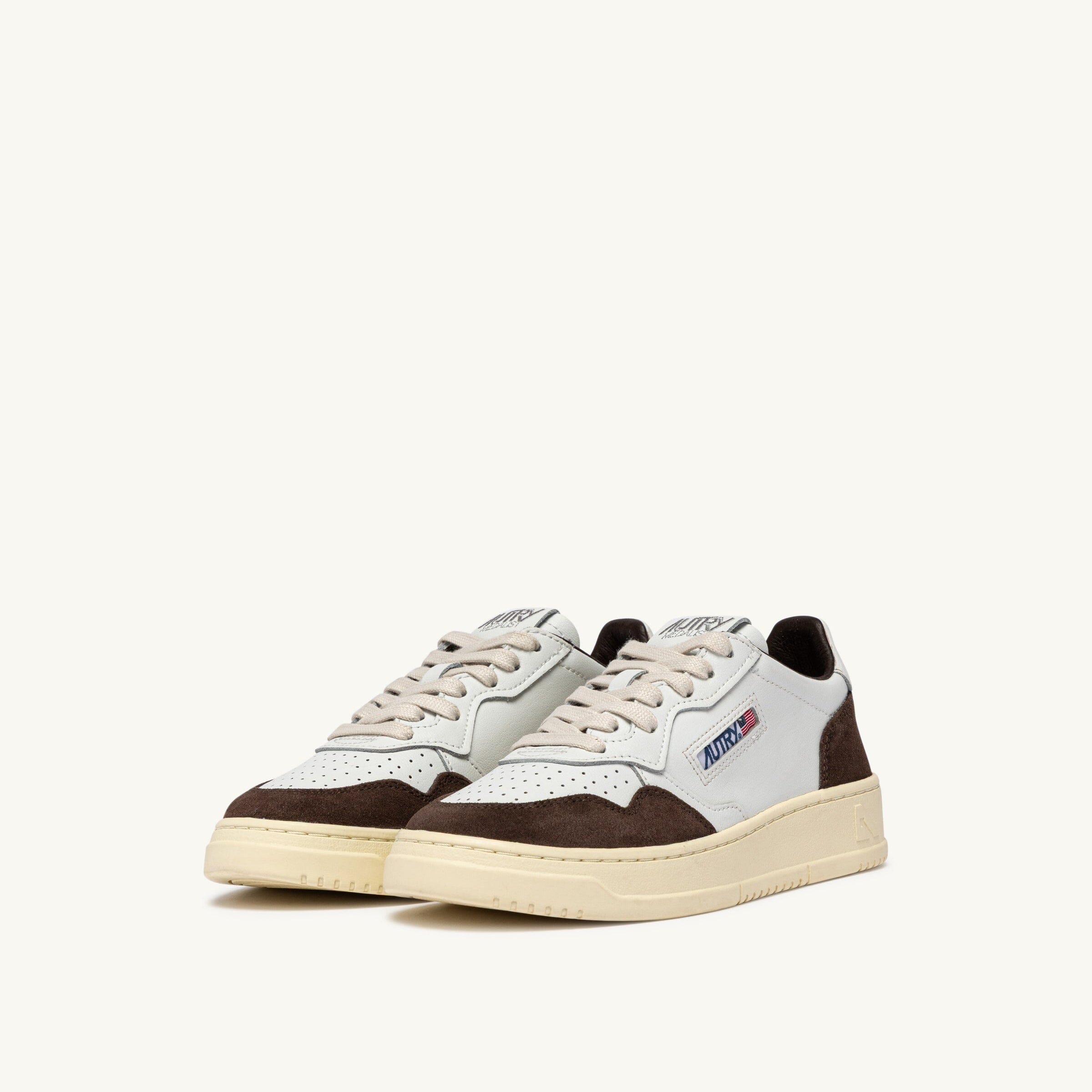 AUTRY - AULM FT19 - Sneakers MEDALIST - Bianco Mogano Scarpe Uomo AUTRY - Collezione uomo 