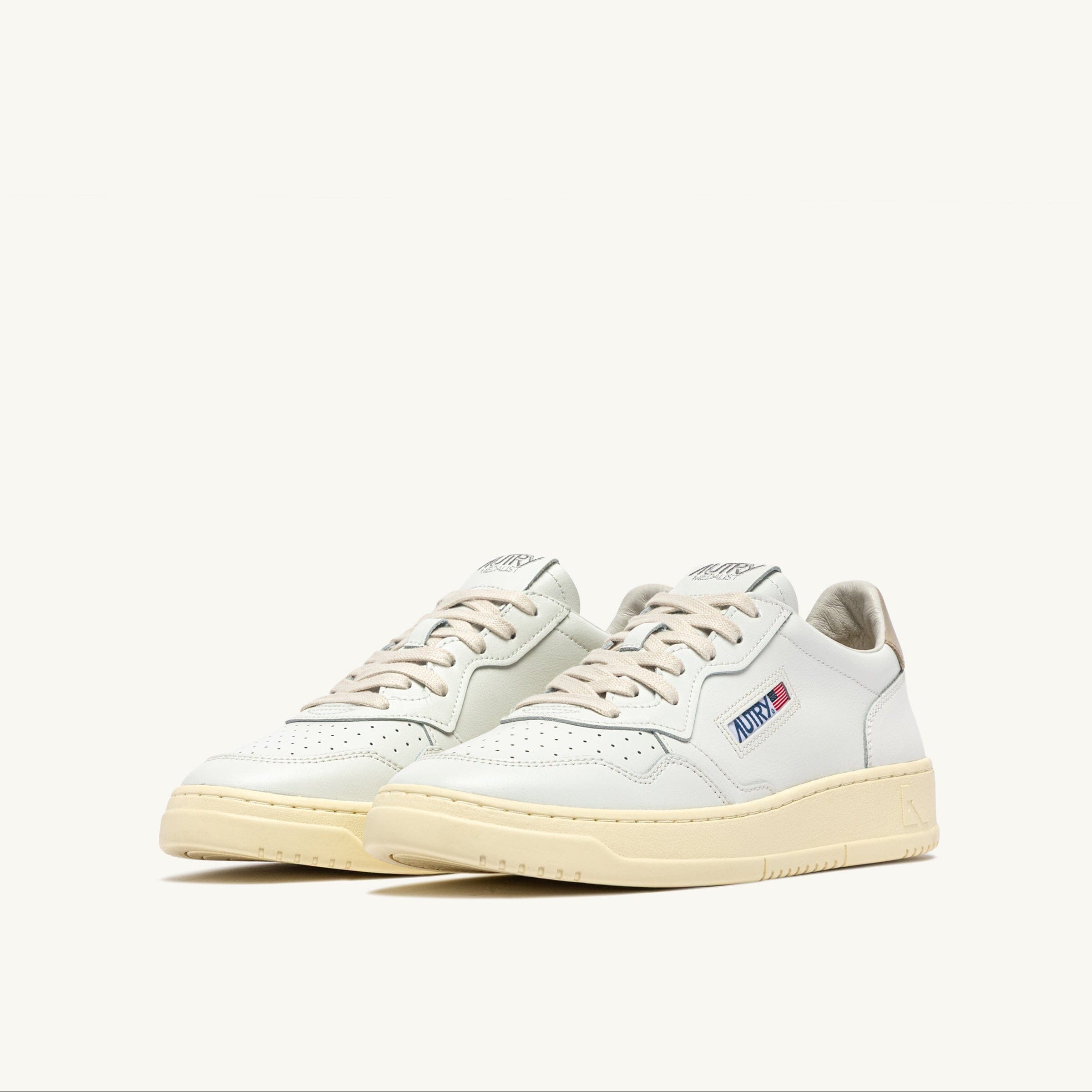 AUTRY - AULM LL27 - Sneakers MEDALIST - Bianco Beige Scarpe Uomo AUTRY - Collezione uomo 