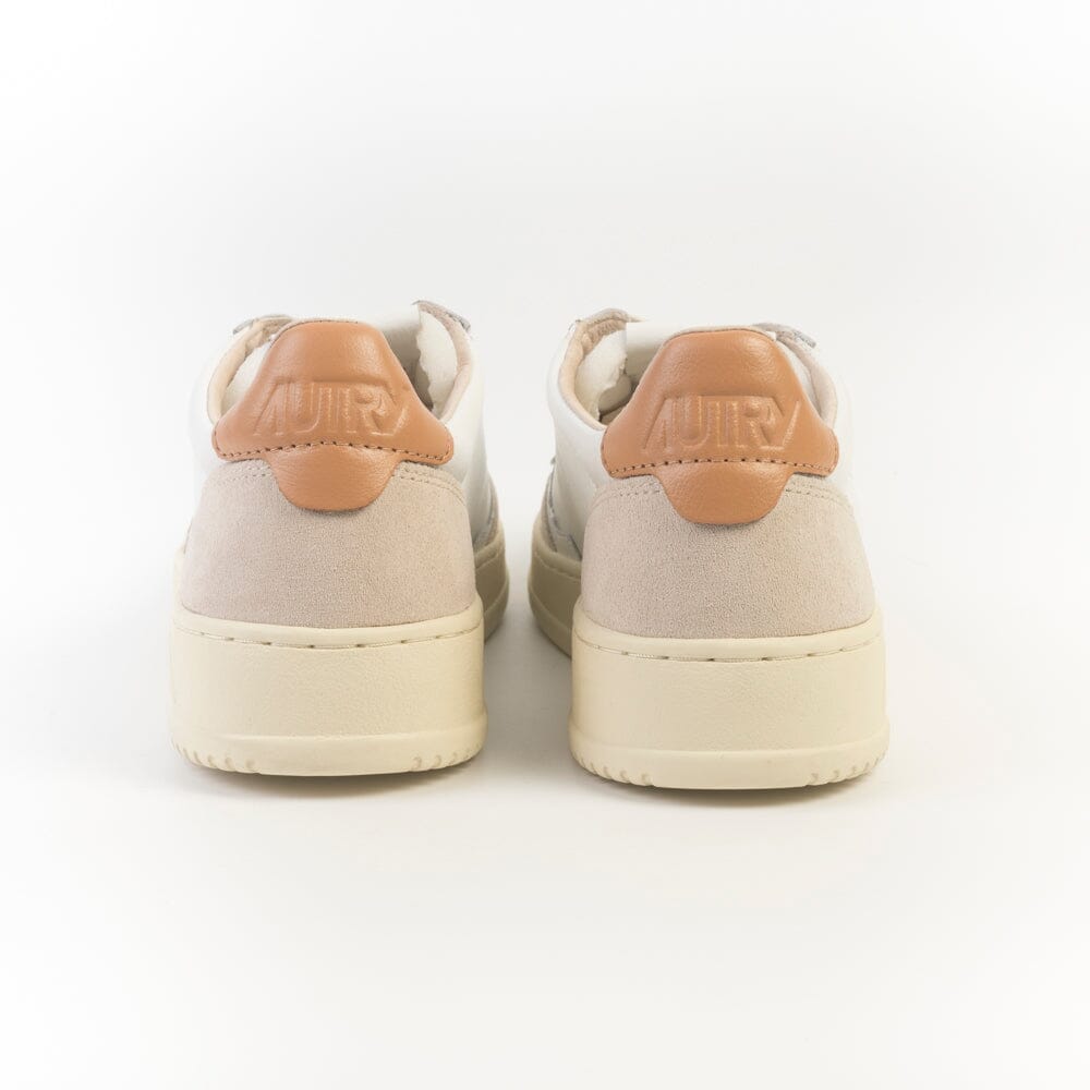 AUTRY AULW LS76 - LOW WOM LEAT/SUEDE - Bianco Nocciola Scarpe Donna AUTRY - Collezione donna 