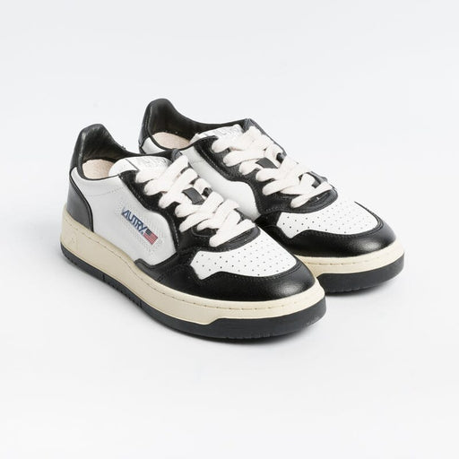 AUTRY - AULW WB01 - LOW WOM LEAT Sneakers - White Black Women's Shoes AUTRY - Women's collection