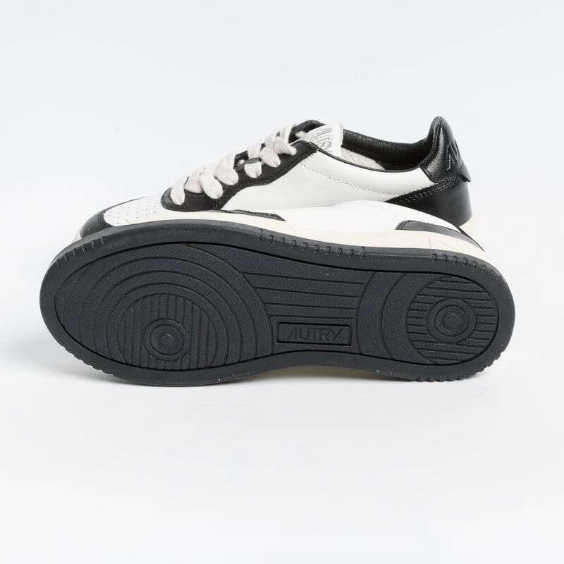 AUTRY - AULW WB01 -Sneakers LOW WOM LEAT - Bianco Nero Scarpe Donna AUTRY - Collezione donna 