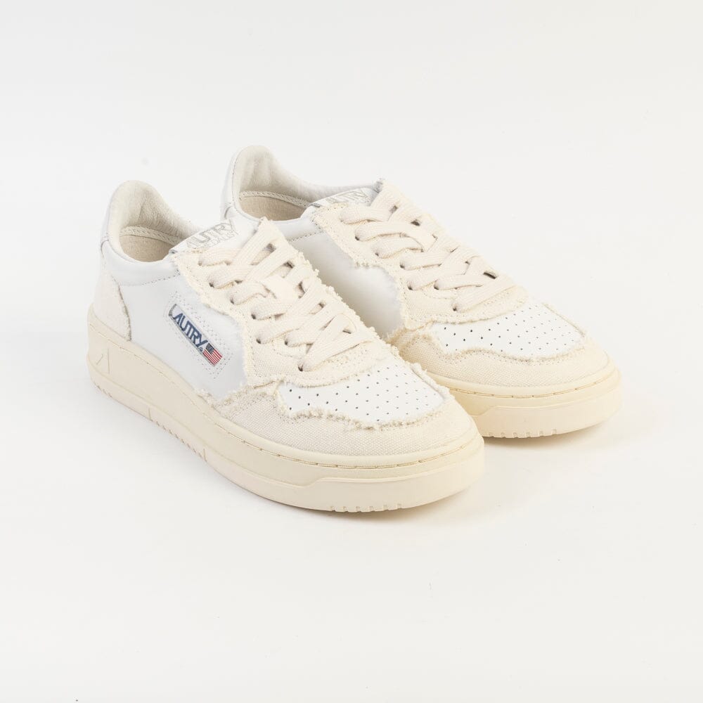 AUTRY - AULW CB01 - Sneakers LOW WOM CANVAS - Bianco Ivory Scarpe Donna AUTRY - Collezione donna 