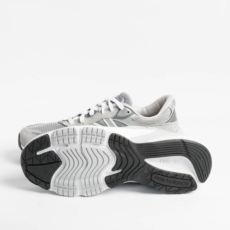NEW BALANCE - Sneakers M990GL6 - Grigio Scarpe Uomo NEW BALANCE - Collezione Uomo 